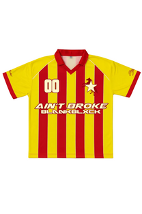 PRODUITS DÉRIVÉS DE KANYE WEST